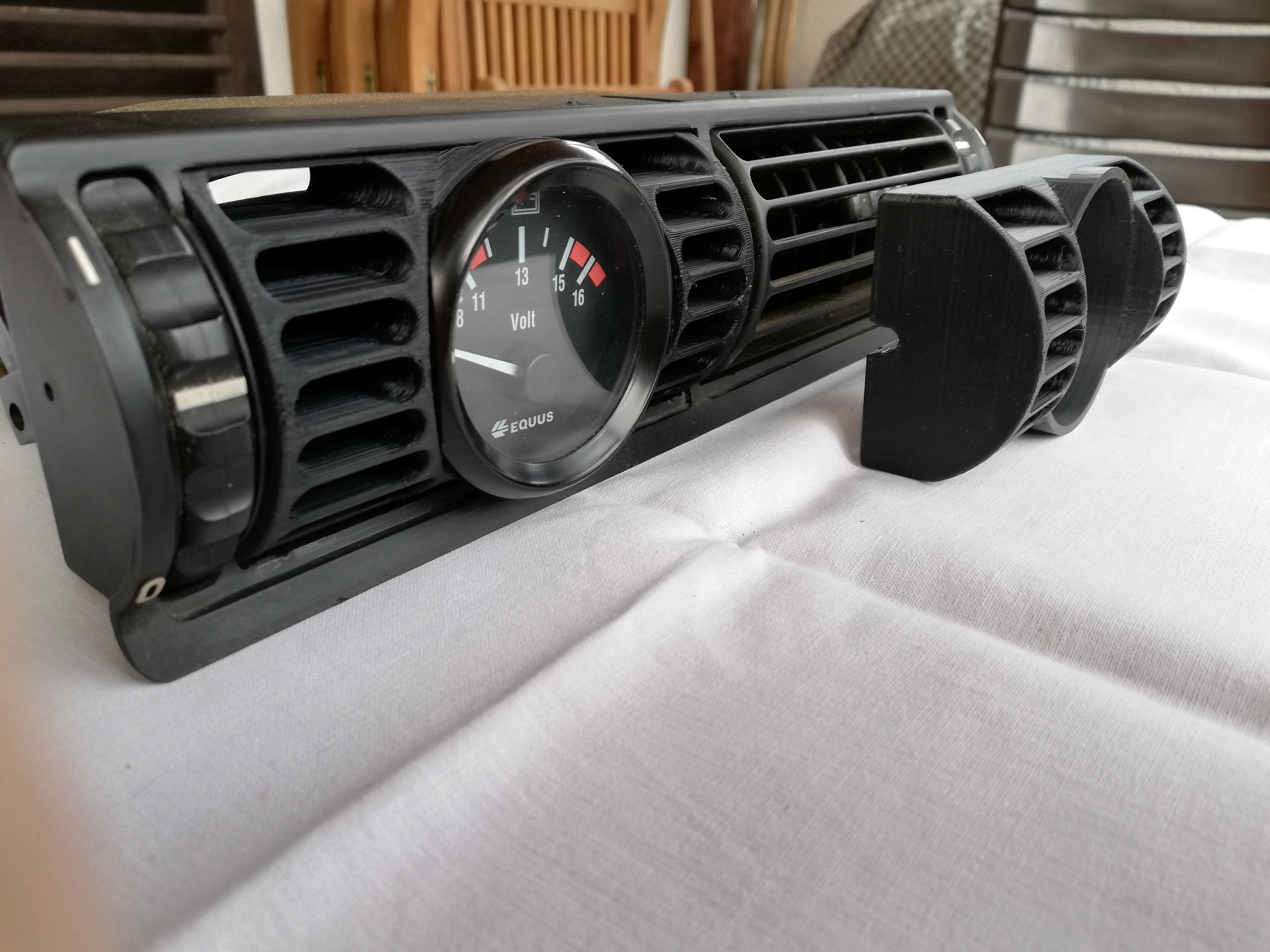 BMW e30 / Veca Ventilacija / 52mm